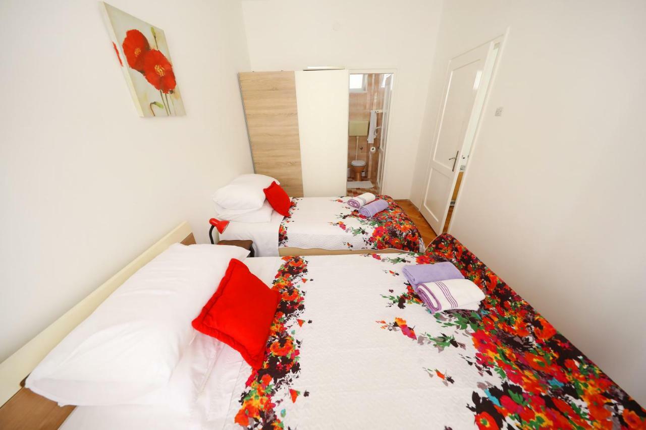 Apartment Mara Zadar Bagian luar foto